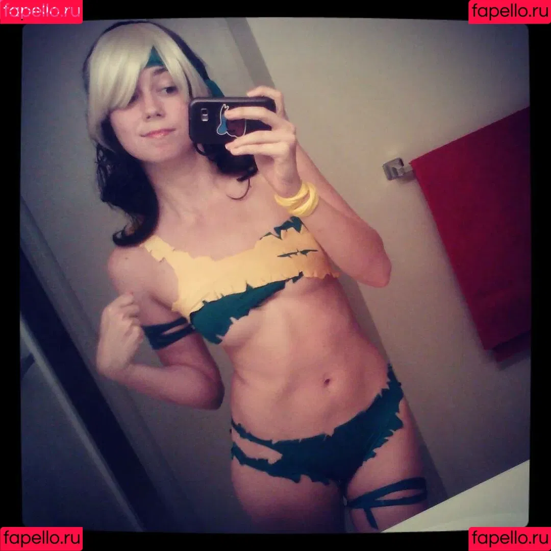 Uncanny Megan Onlyfans Photo Gallery 