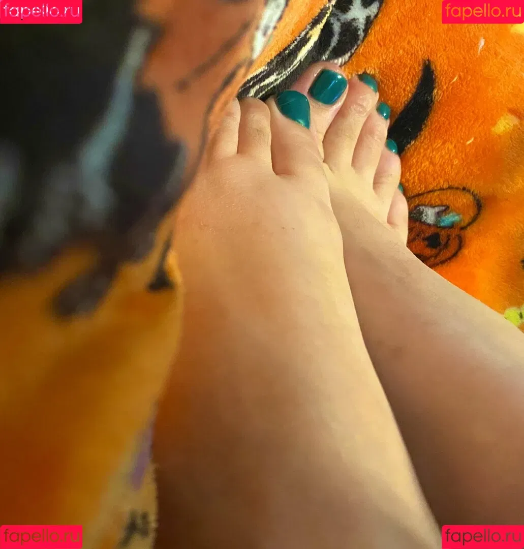 Uncanny Megan Onlyfans Photo Gallery 