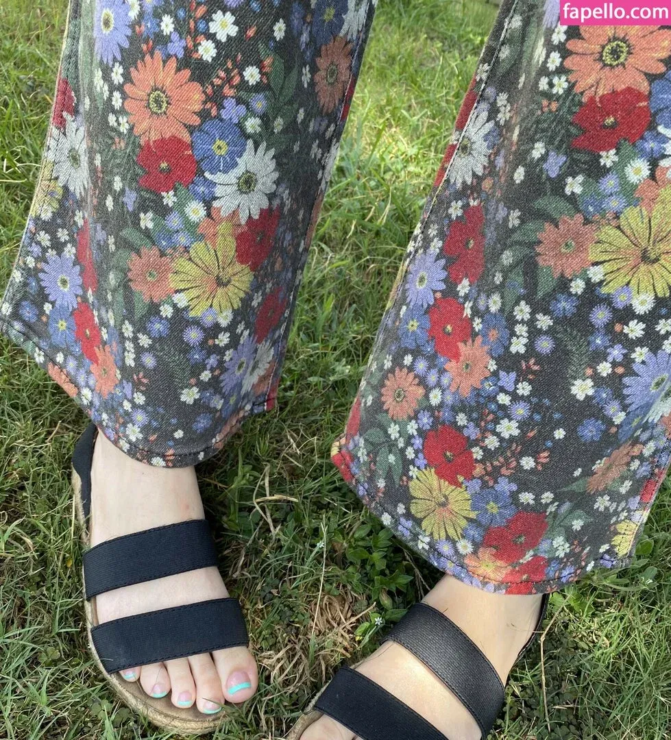 Uncanny Megan Onlyfans Photo Gallery 