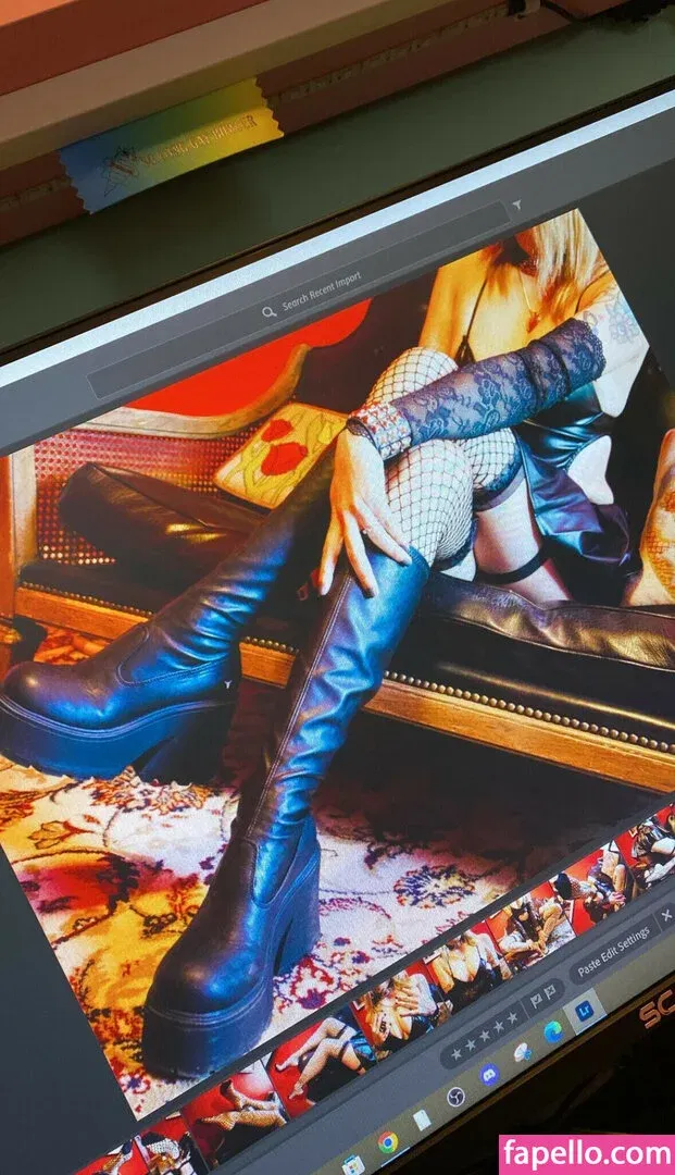 Uncanny Megan Onlyfans Photo Gallery 