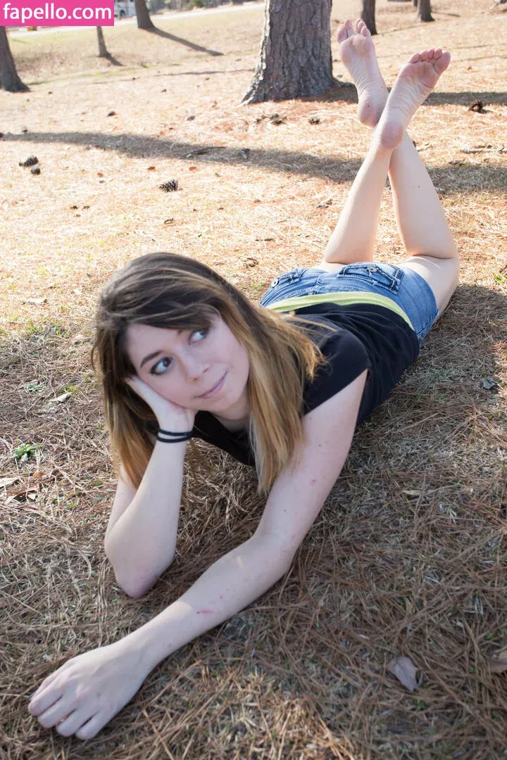 Uncanny Megan Onlyfans Photo Gallery 