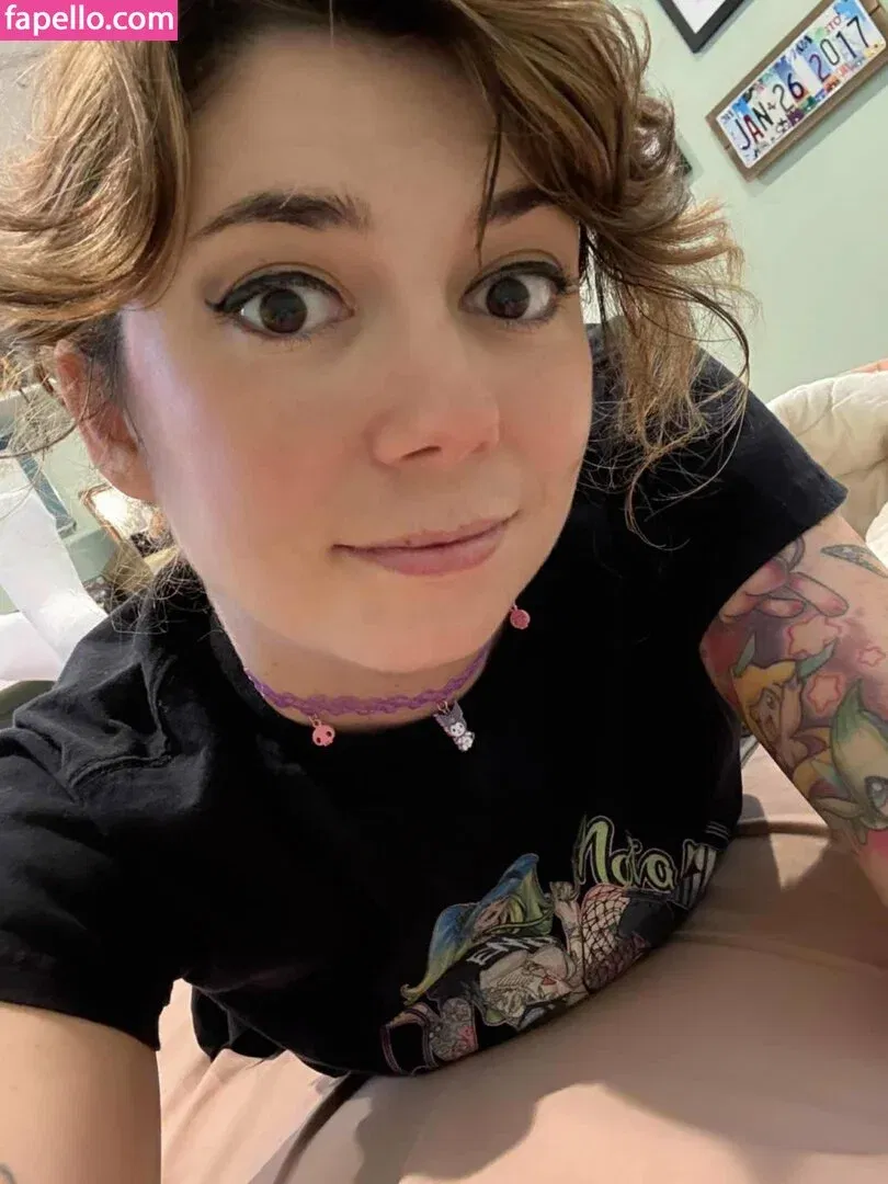 Uncanny Megan Onlyfans Photo Gallery 