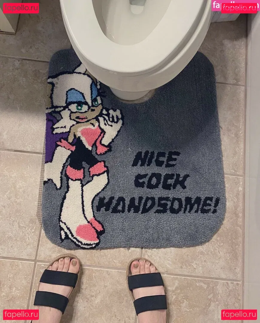 Uncanny Megan Onlyfans Photo Gallery 