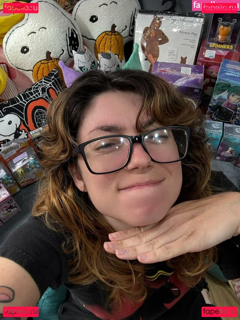 Uncanny Megan Onlyfans Photo Gallery 