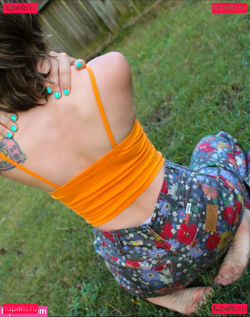 Uncanny Megan Onlyfans Photo Gallery 