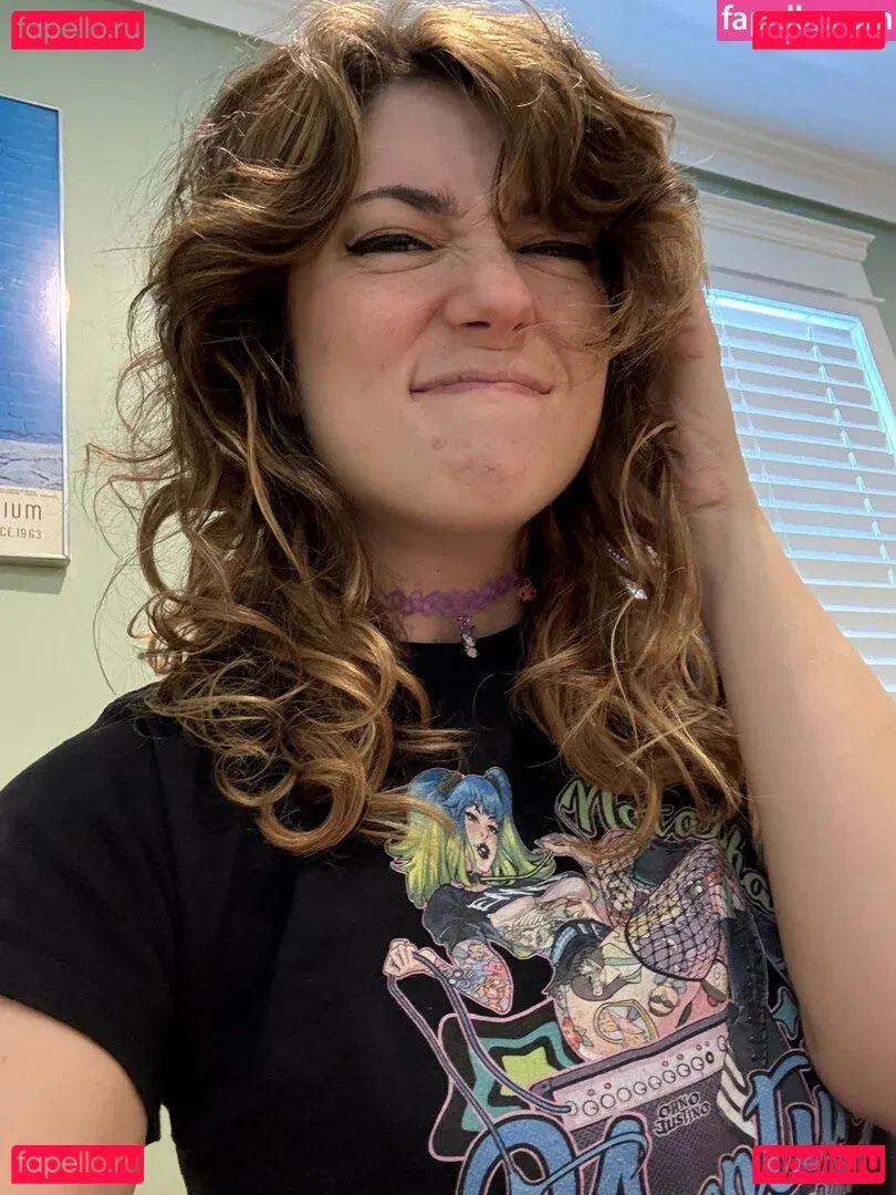 Uncanny Megan Onlyfans Photo Gallery 