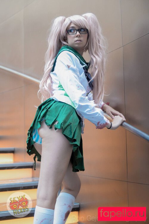 Uncanny Megan Onlyfans Photo Gallery 