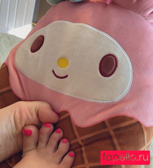 Uncanny Megan Onlyfans Photo Gallery 