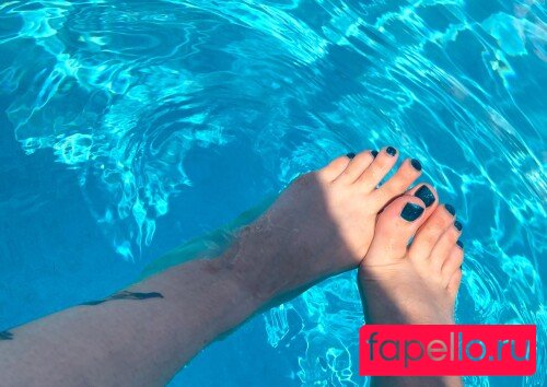 Uncanny Megan Onlyfans Photo Gallery 