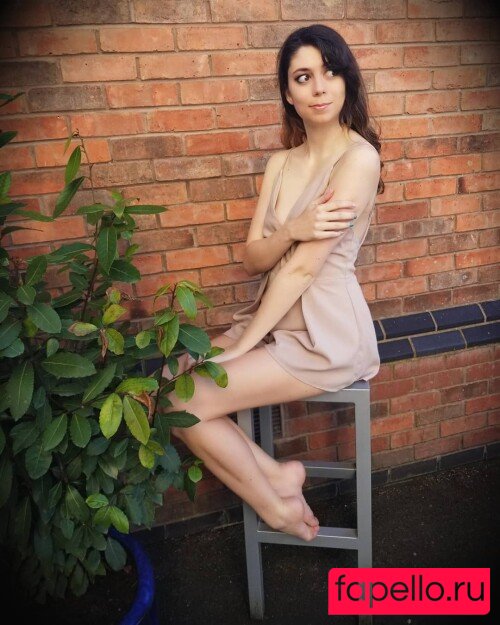 Uncanny Megan Onlyfans Photo Gallery 