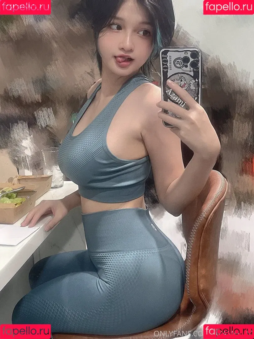 Azami Cosplay Onlyfans Photo Gallery 