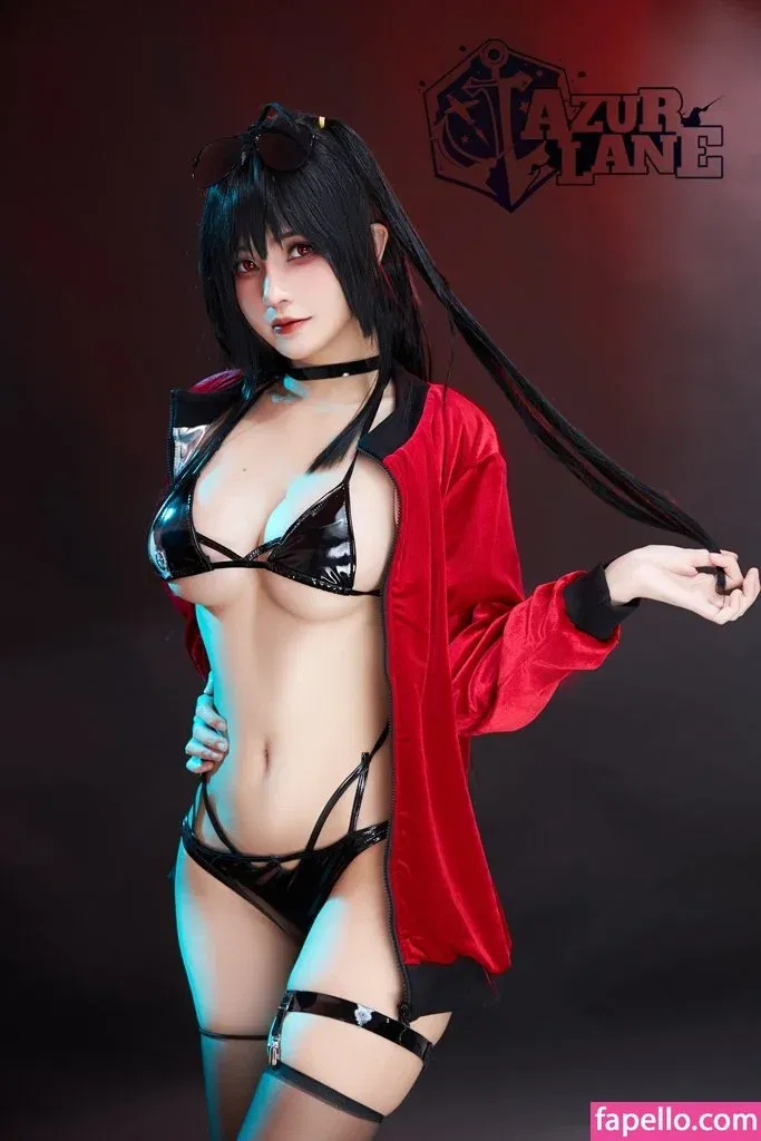 Azami Cosplay Onlyfans Photo Gallery 
