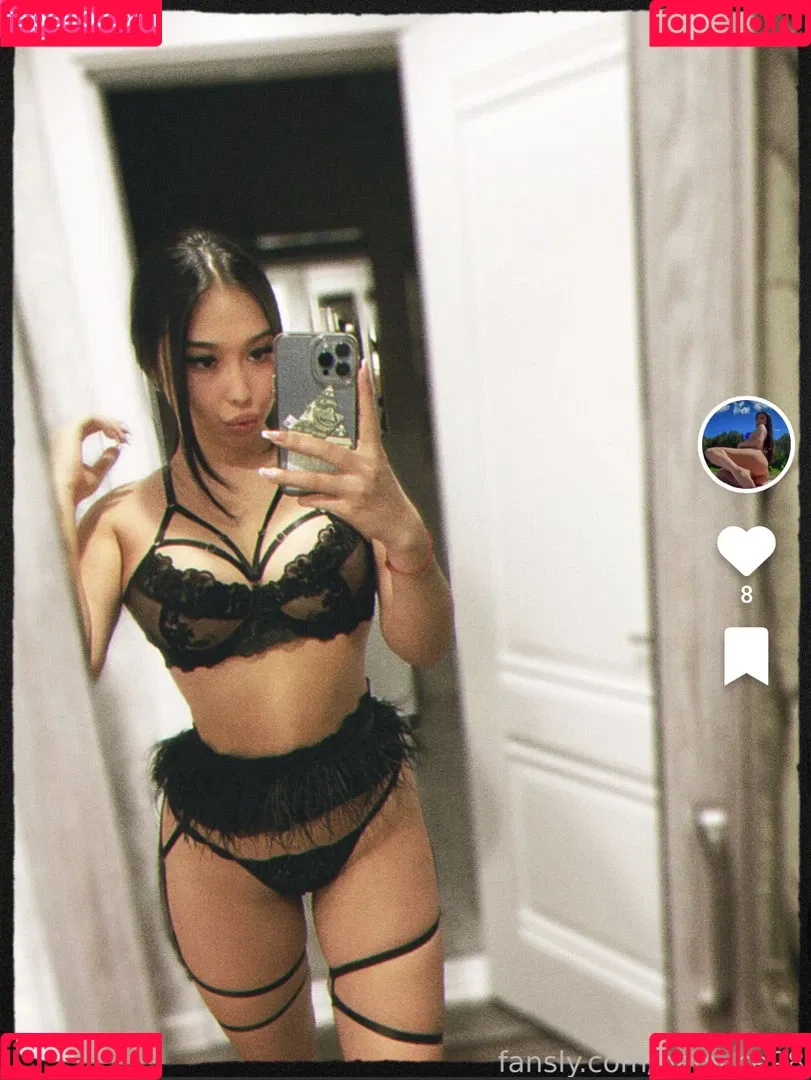 asya45778401 Onlyfans Photo Gallery 
