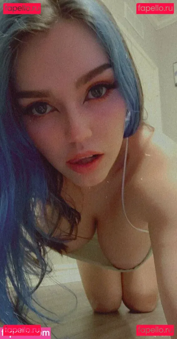 qtlux Onlyfans Photo Gallery 