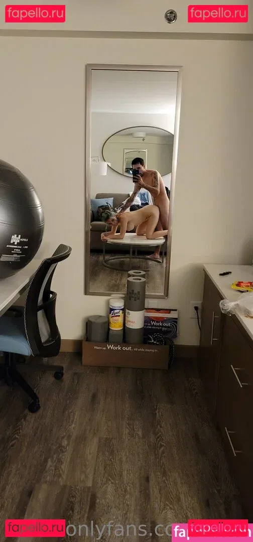 qtlux Onlyfans Photo Gallery 