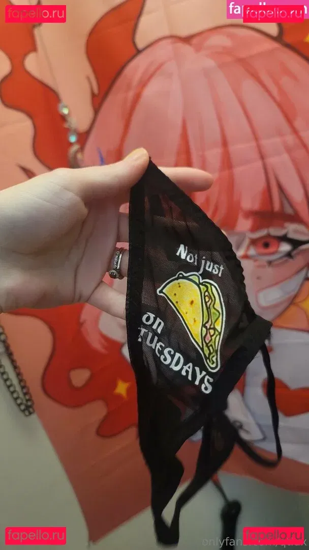 qtlux Onlyfans Photo Gallery 