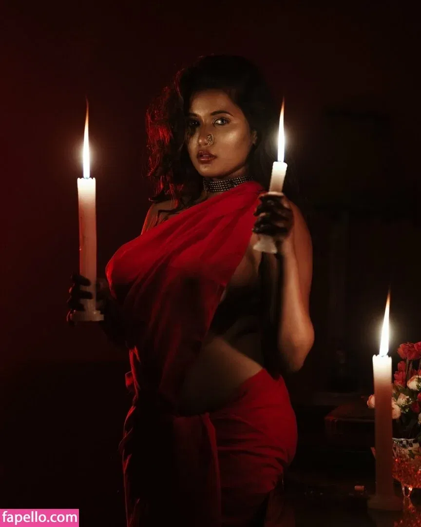 Naari Magazine Onlyfans Photo Gallery 