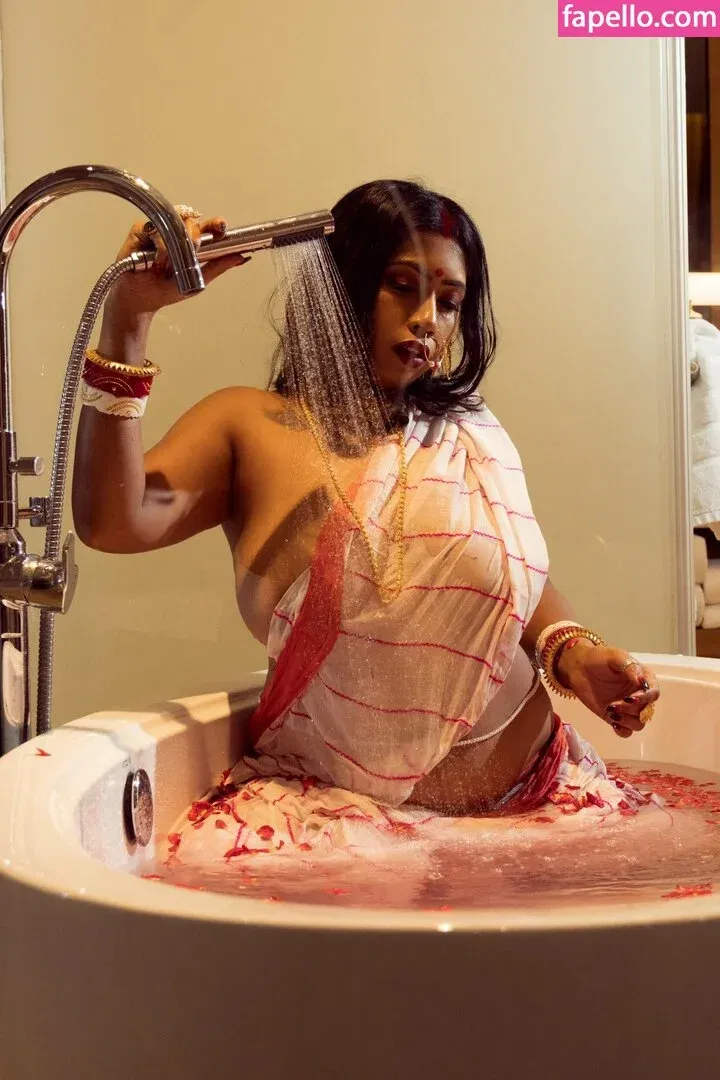 Naari Magazine Onlyfans Photo Gallery 