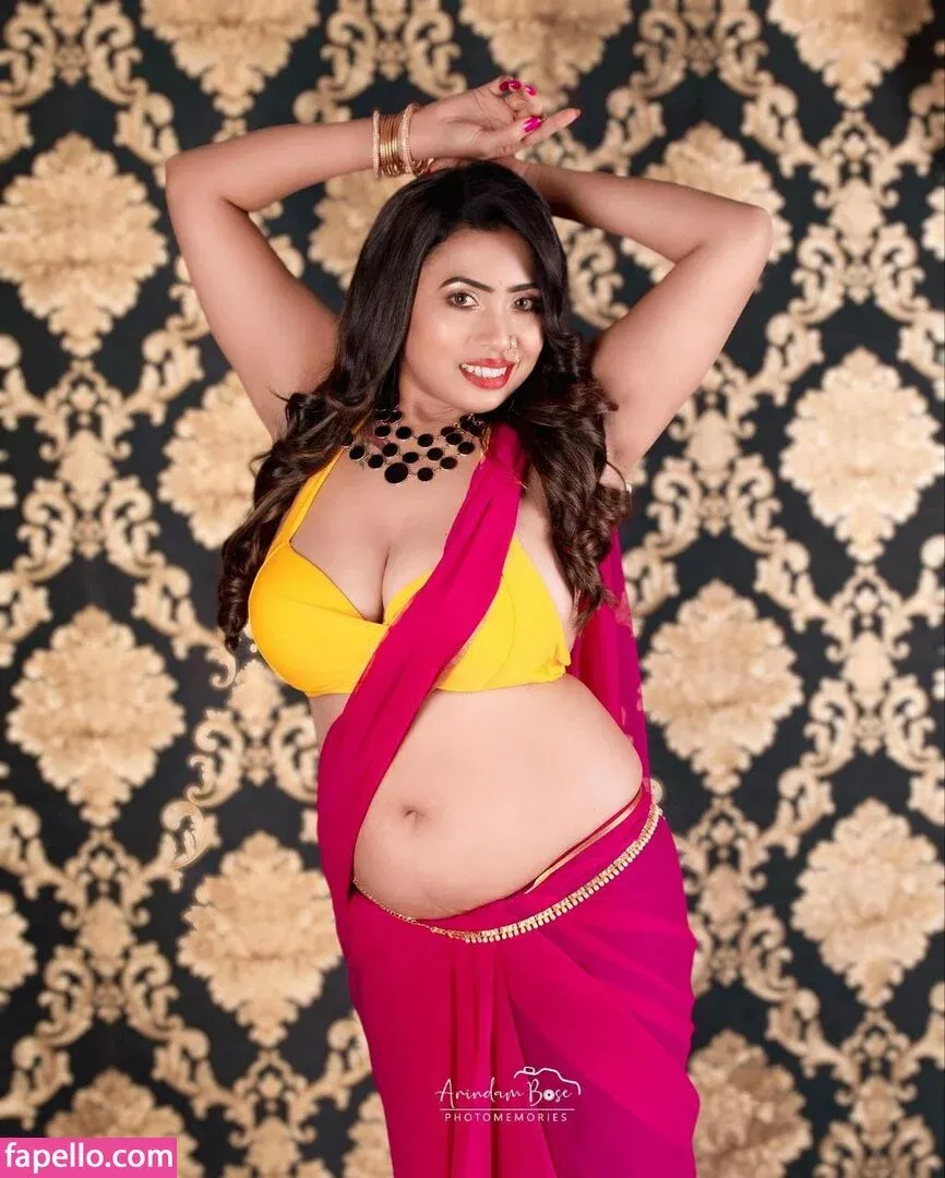 Naari Magazine Onlyfans Photo Gallery 