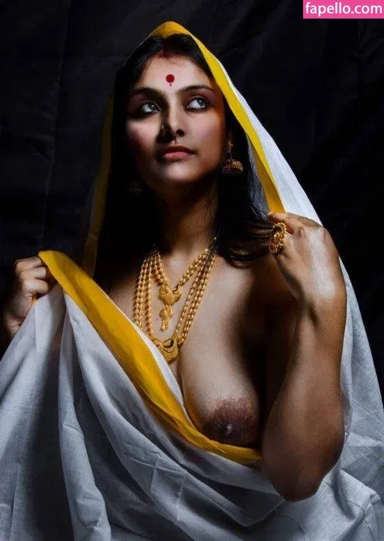 Naari Magazine Onlyfans Photo Gallery 