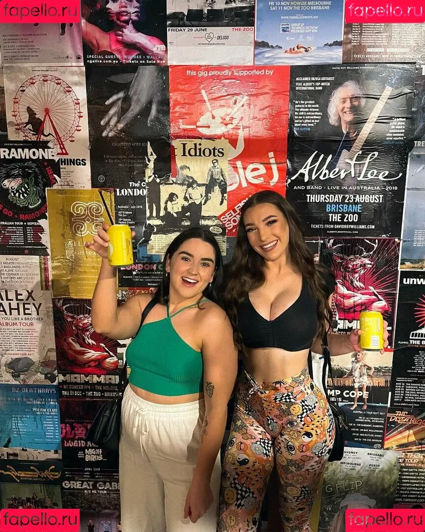 Molly Shield Onlyfans Photo Gallery 