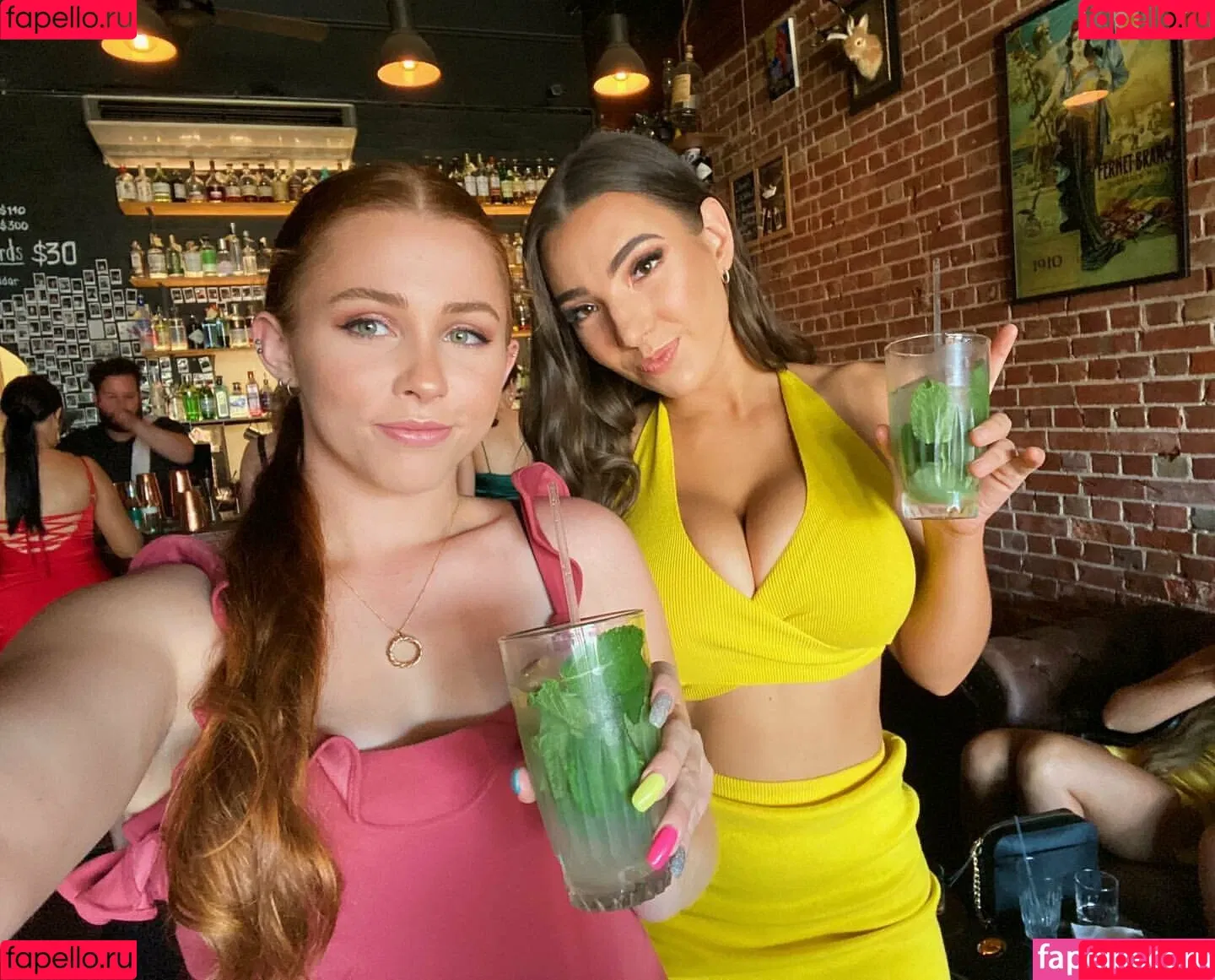 Molly Shield Onlyfans Photo Gallery 