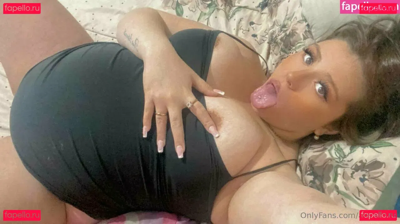 anyakitty Onlyfans Photo Gallery 