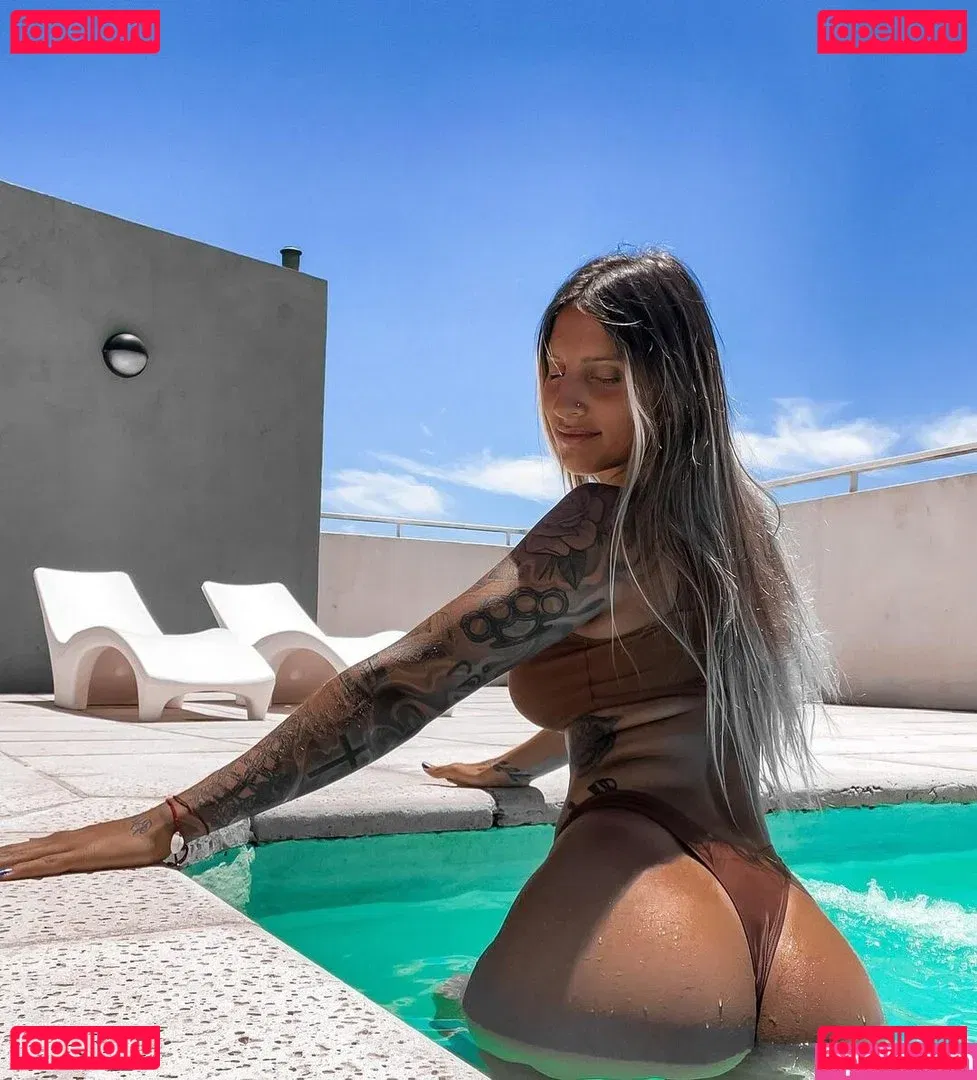 Julieta Yañez Onlyfans Photo Gallery 