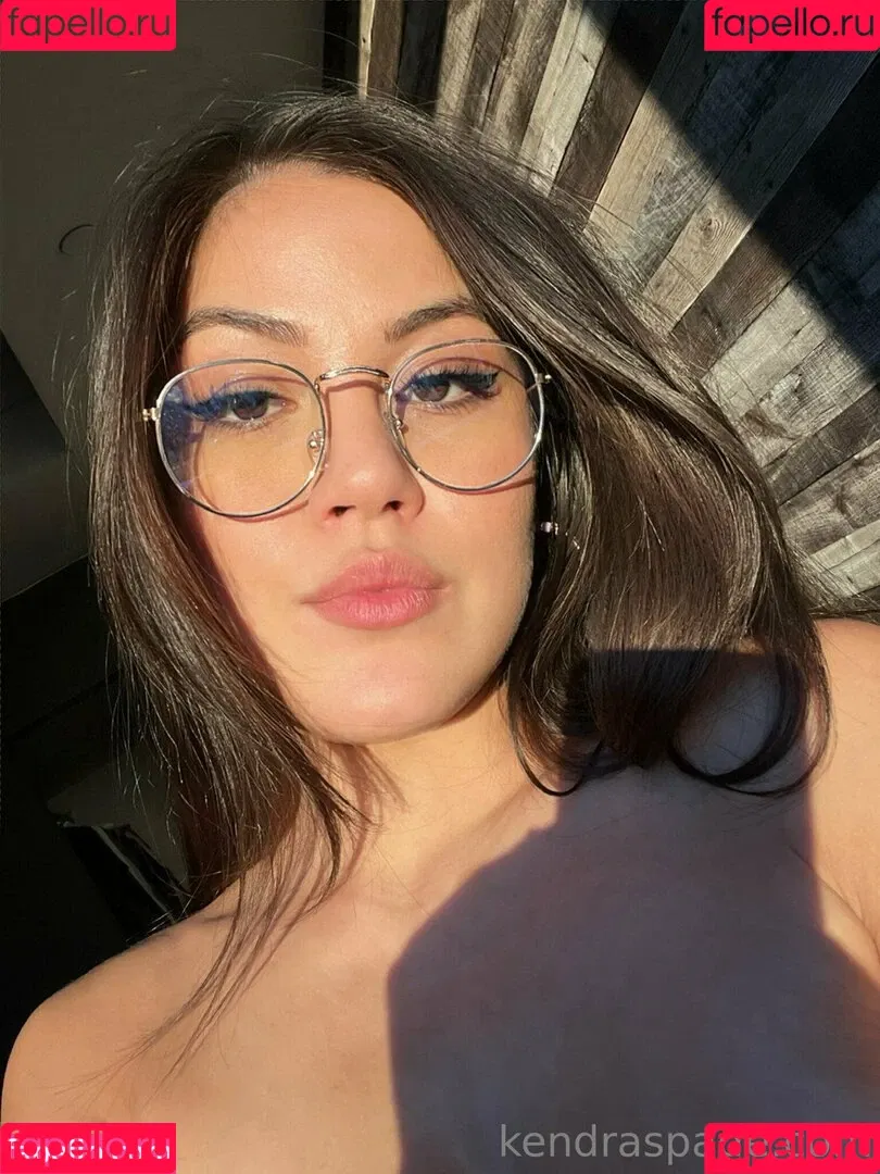 kendraspade Onlyfans Photo Gallery 