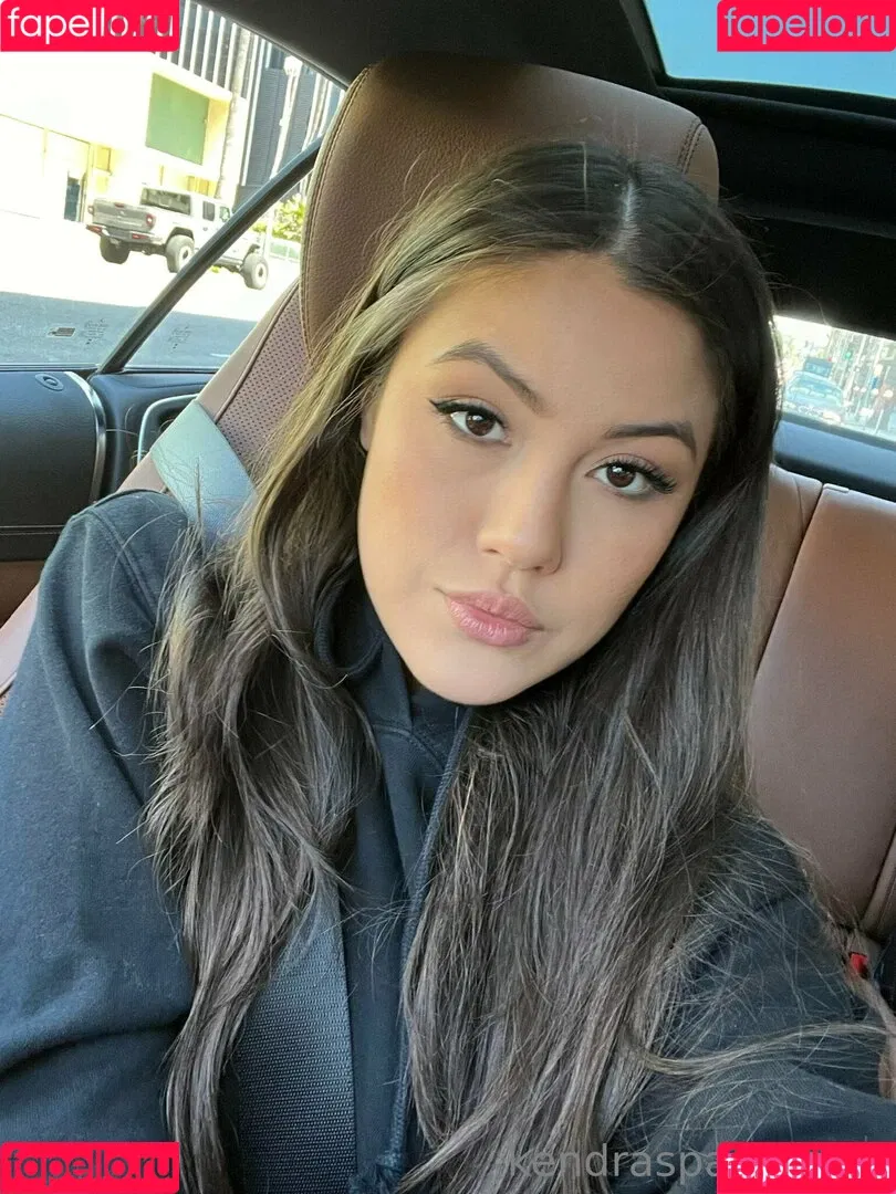 kendraspade Onlyfans Photo Gallery 