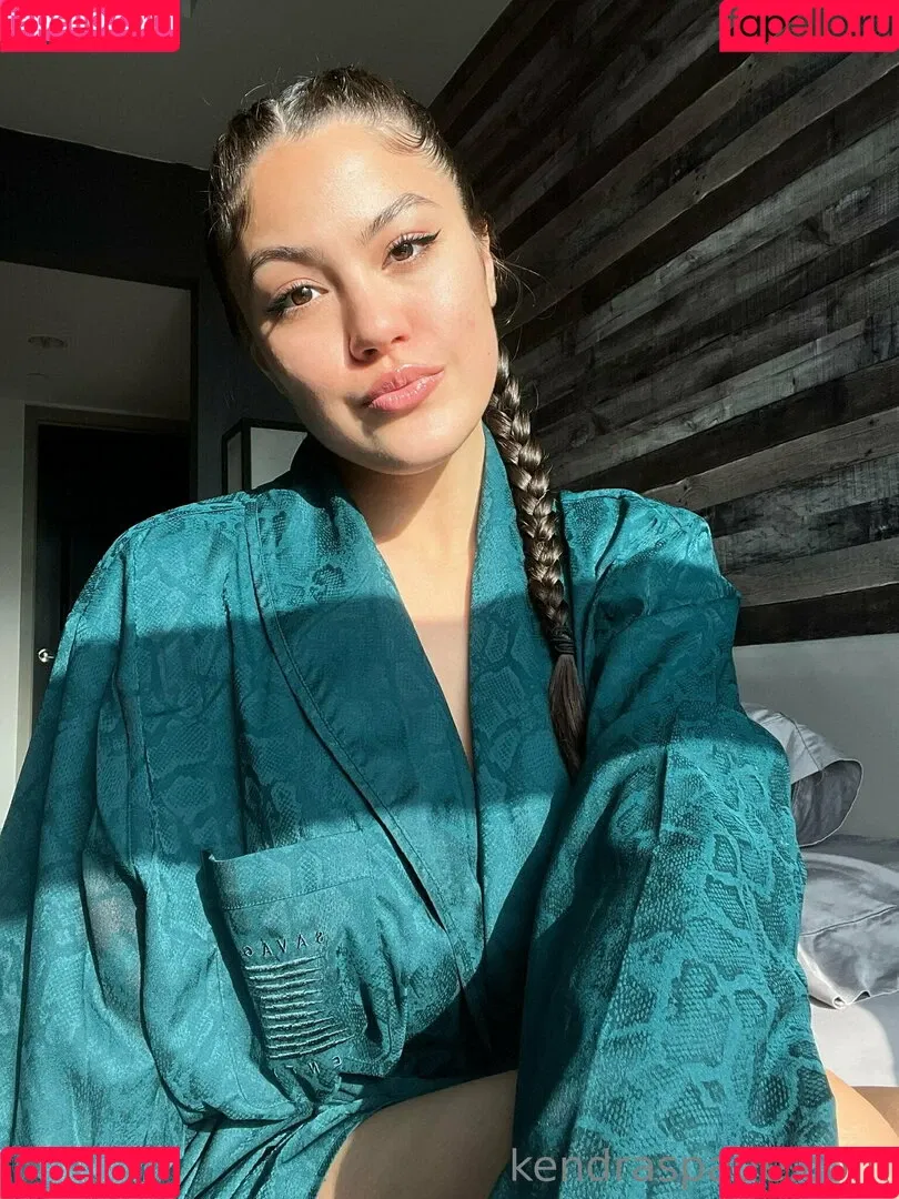 kendraspade Onlyfans Photo Gallery 