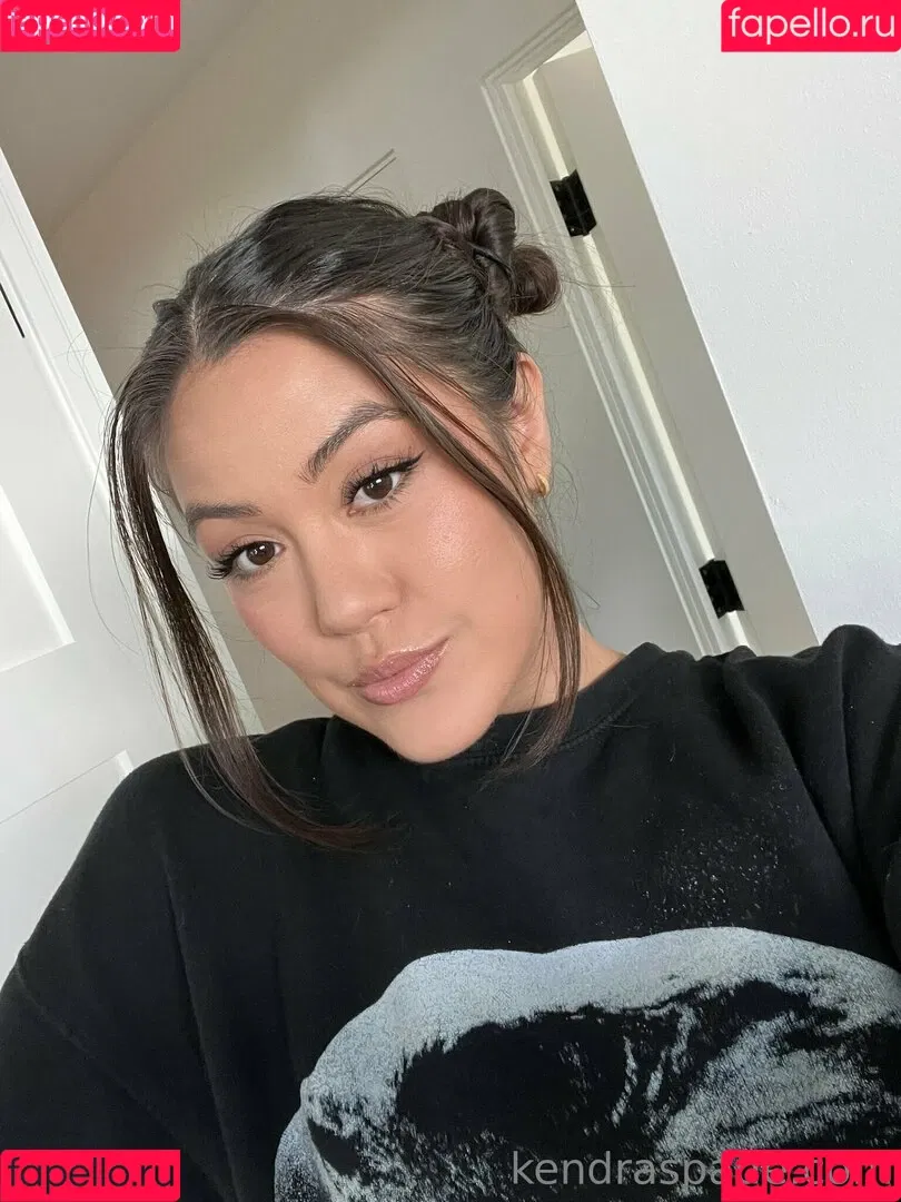 kendraspade Onlyfans Photo Gallery 