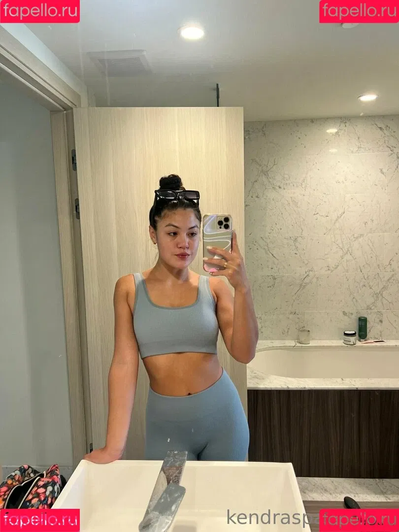 kendraspade Onlyfans Photo Gallery 