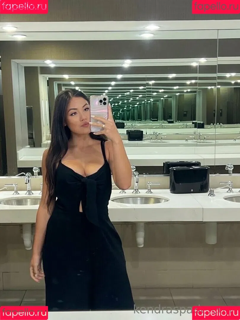kendraspade Onlyfans Photo Gallery 