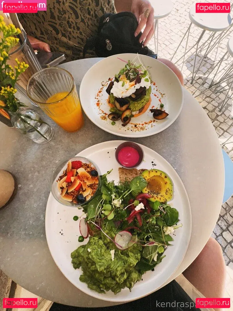 kendraspade Onlyfans Photo Gallery 