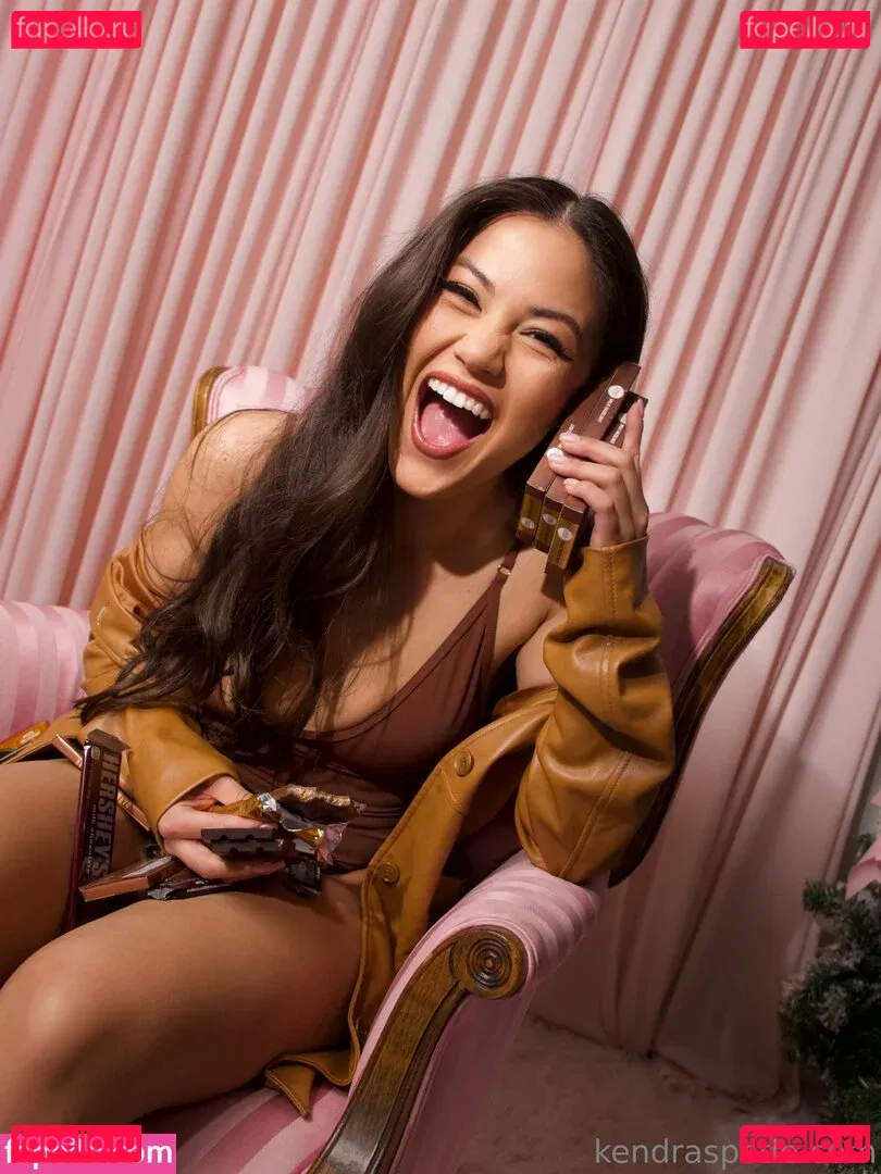 kendraspade Onlyfans Photo Gallery 