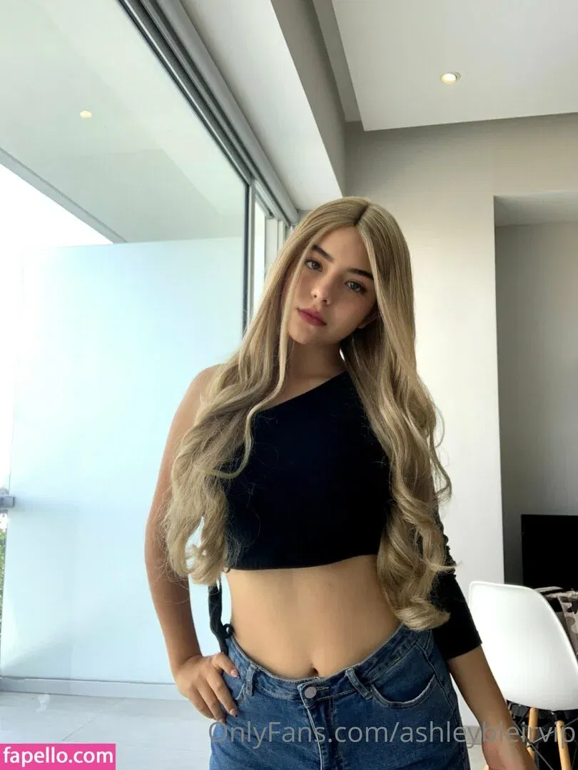 ashleybleirvip Onlyfans Photo Gallery 