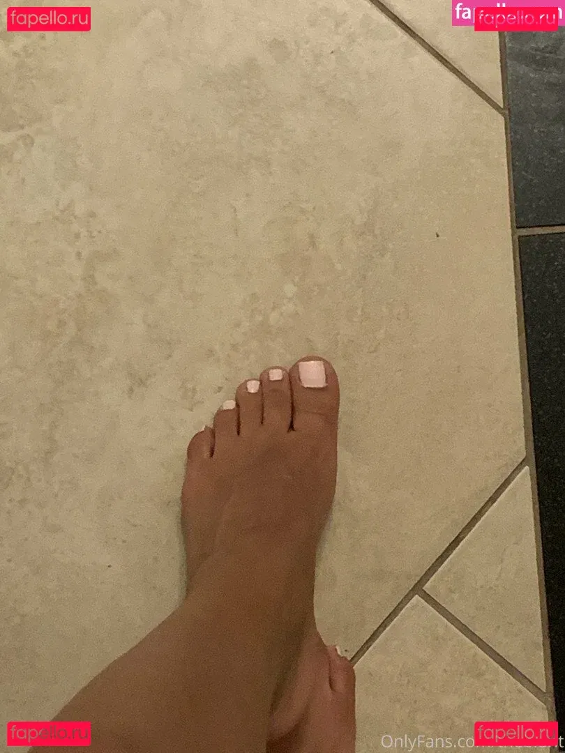 theblunt Onlyfans Photo Gallery 