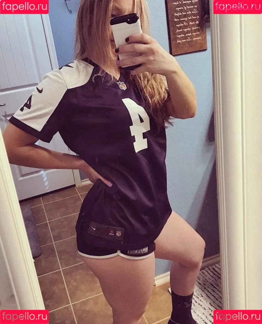 Ashleelyn__ Onlyfans Photo Gallery 