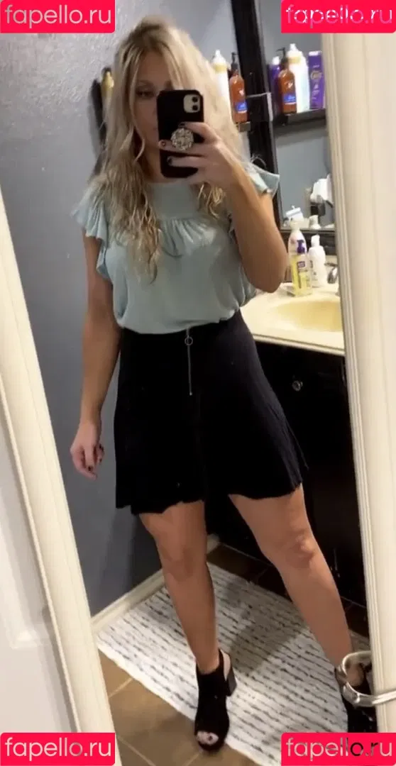 Ashleelyn__ Onlyfans Photo Gallery 