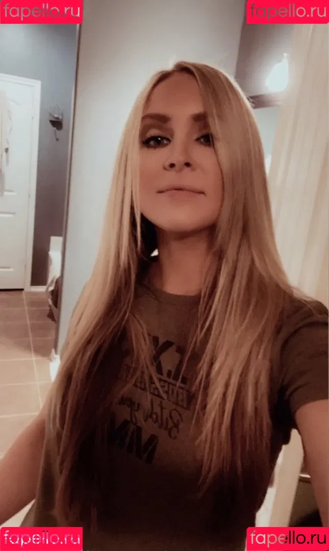 Ashleelyn__ Onlyfans Photo Gallery 