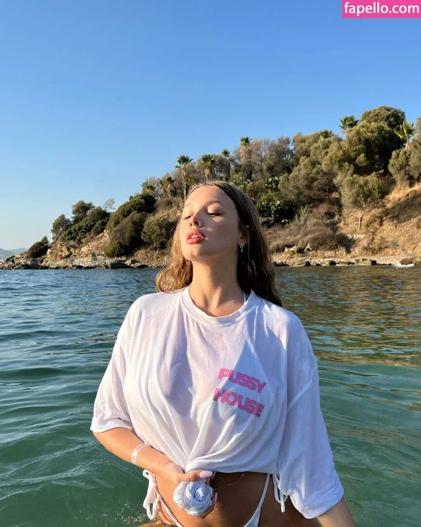 Darina_bliek Onlyfans Photo Gallery 