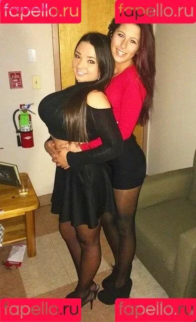 Jenn M Onlyfans Photo Gallery 
