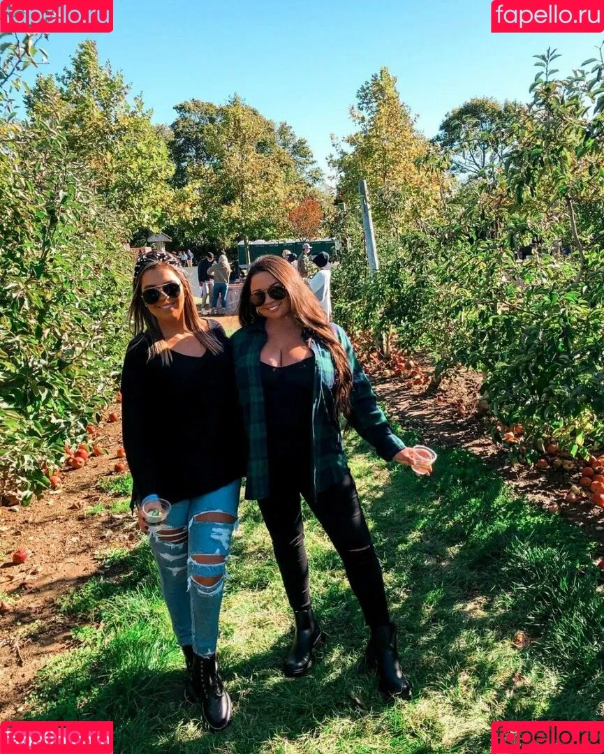 Jenn M Onlyfans Photo Gallery 