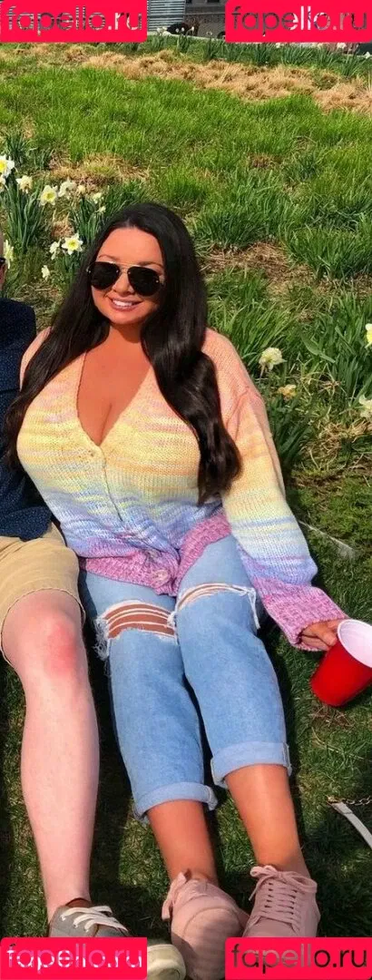 Jenn M Onlyfans Photo Gallery 