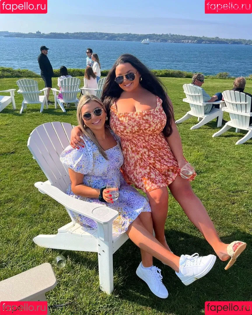 Jenn M Onlyfans Photo Gallery 