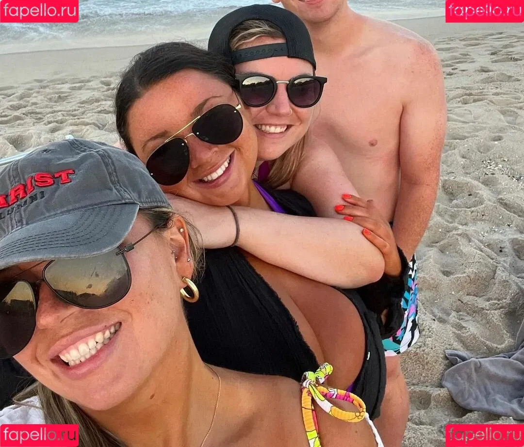 Jenn M Onlyfans Photo Gallery 