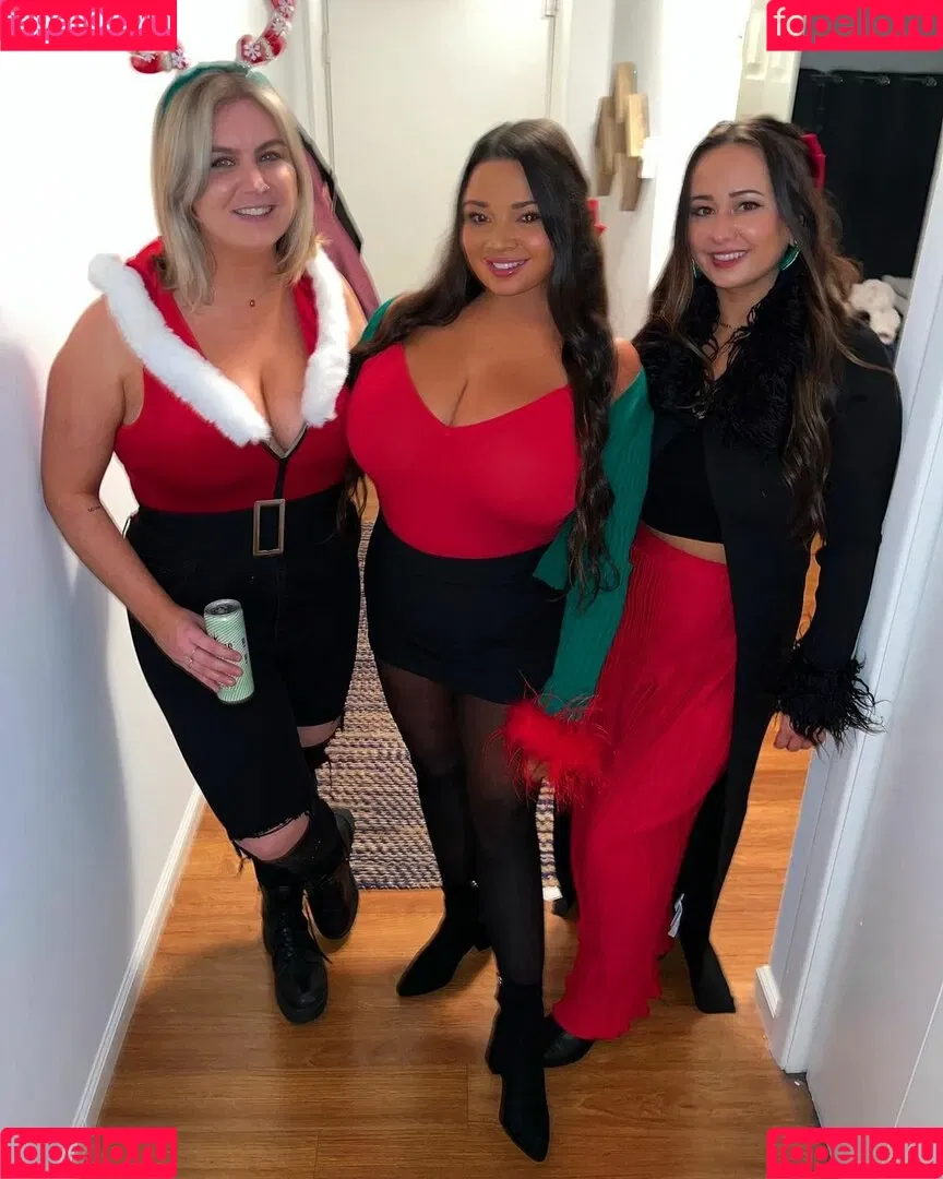 Jenn M Onlyfans Photo Gallery 