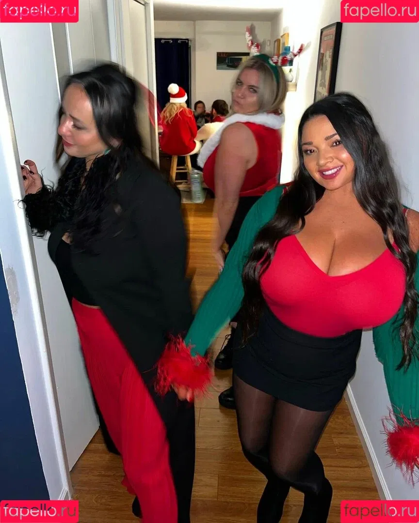 Jenn M Onlyfans Photo Gallery 