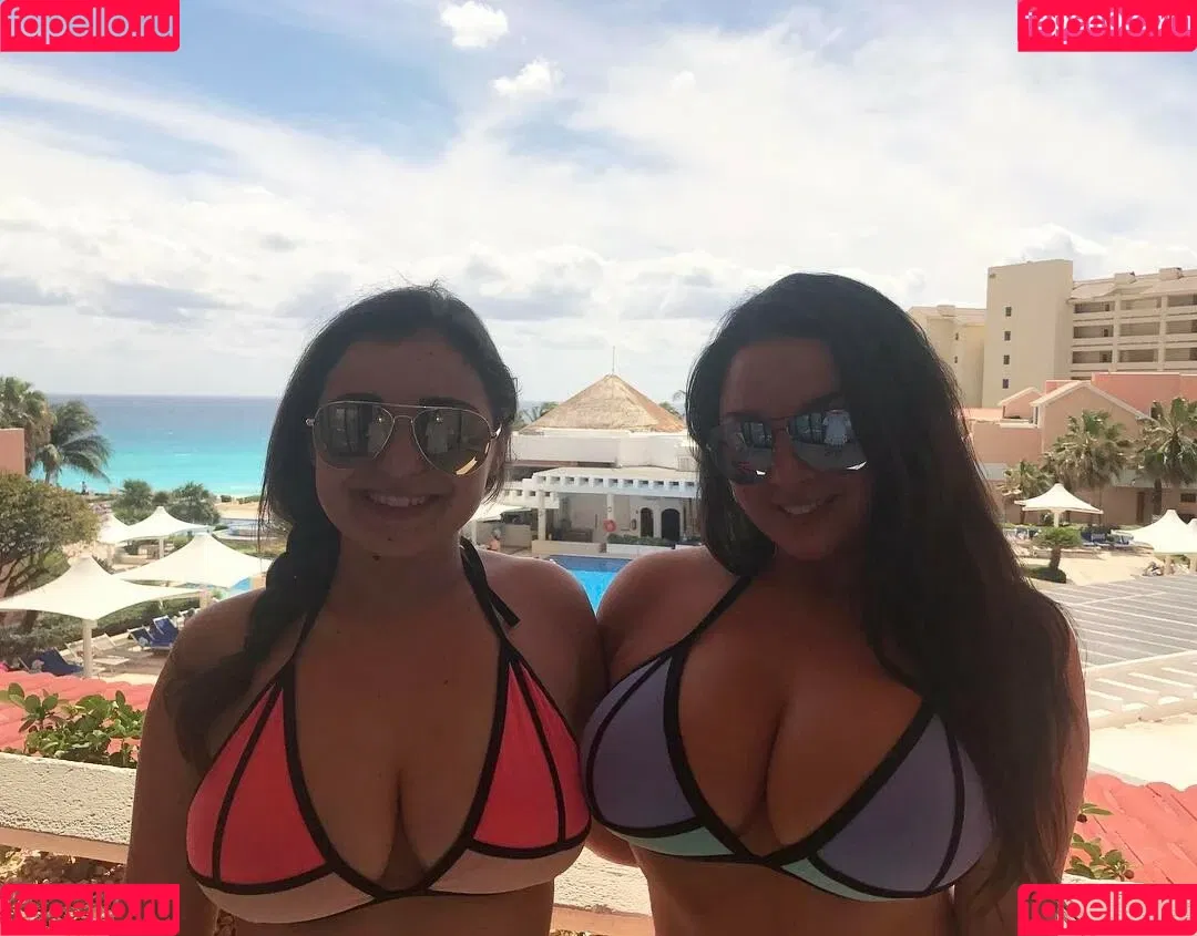 Jenn M Onlyfans Photo Gallery 